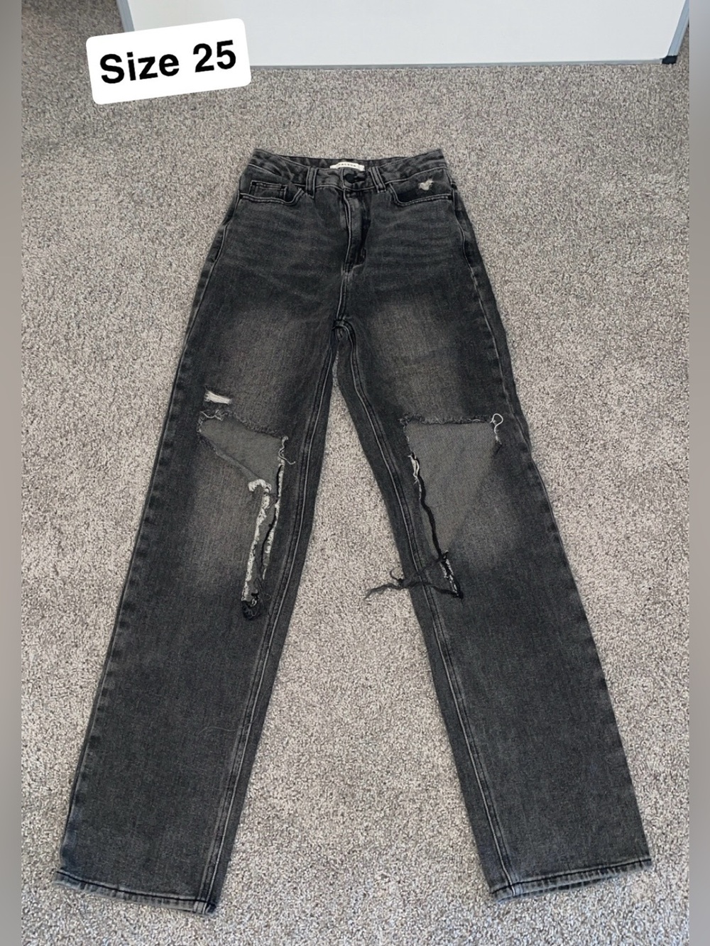 PacSun Washed Black Distressed 90s Boyfriend Jeans